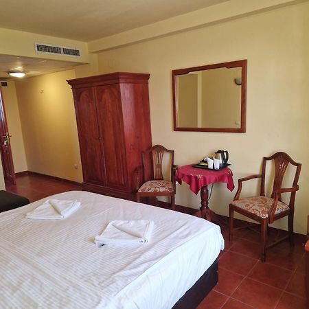 Hotel Francesca Τιμισοάρα Εξωτερικό φωτογραφία
